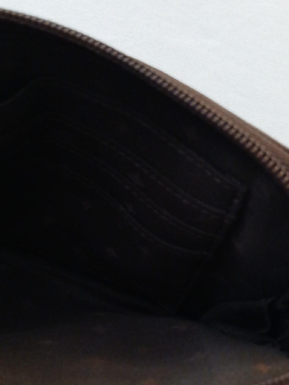 Fossil Bundle Crossbody & Wristlet - Picture 10 of 11